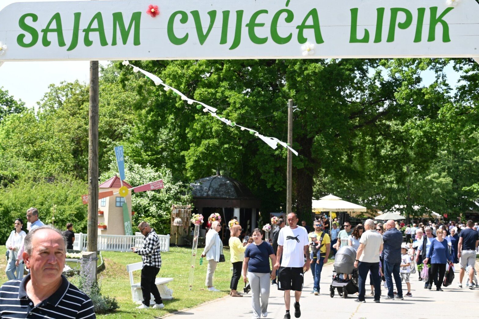 Lipički perivoj ugostio rekordan broj izlagača i posjetitelja iz cijele središnje Hrvatske