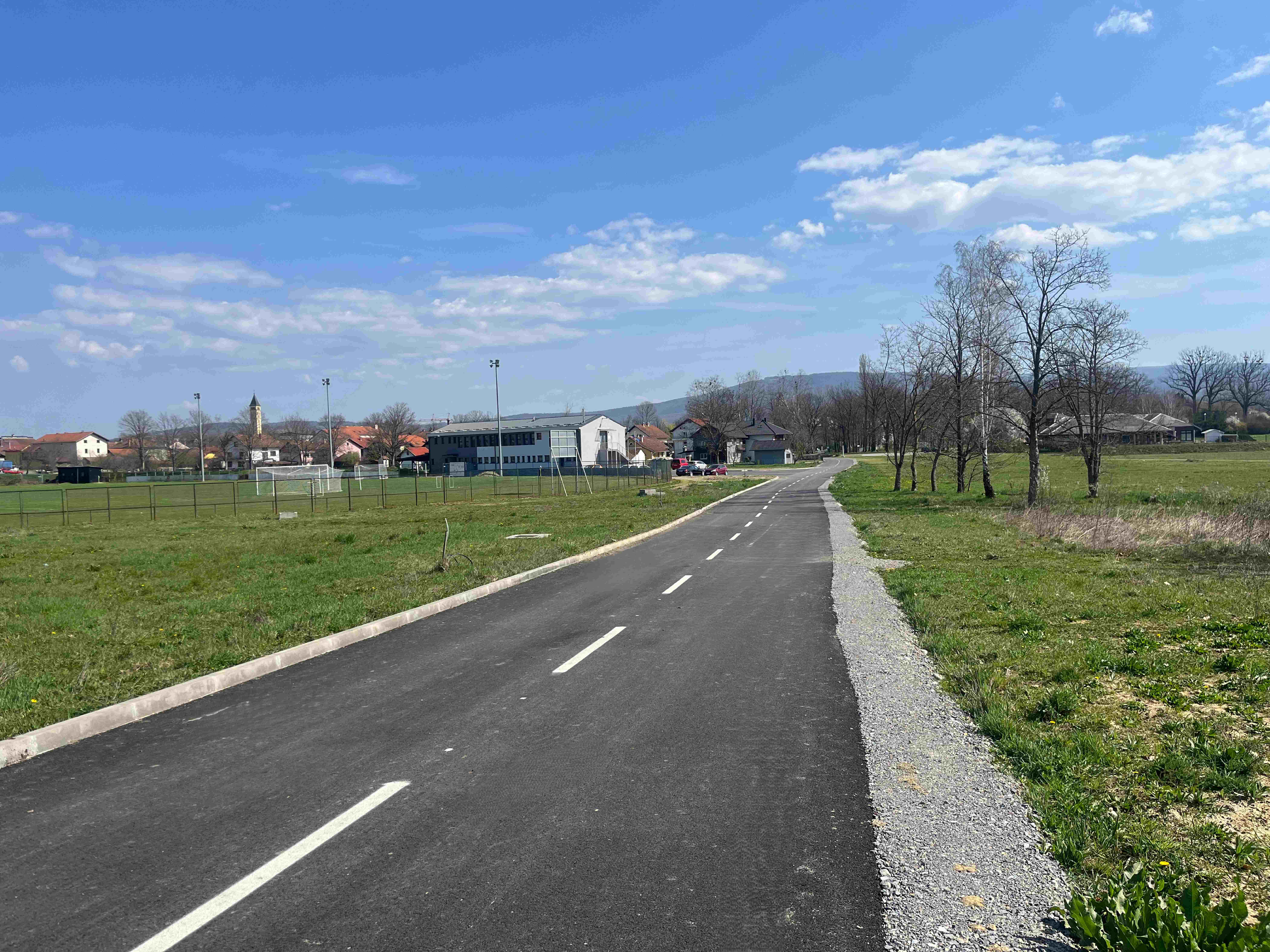 Odobrena sredstva za izgradnju pješačke staze uz novu internu prometnicu kod Sportskog centra Lipik